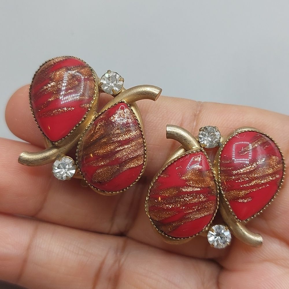 Vtg Henkel & Grosse For Dior Copper Fluss Red Glass Teardrop Cabochon Earrings